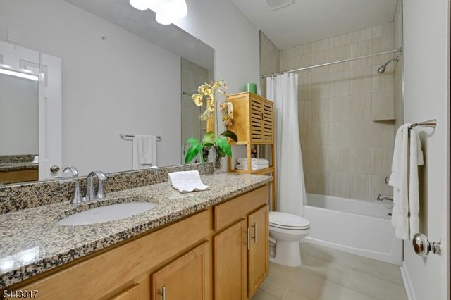 73 Robeson St, Somerville Boro, NJ 08876