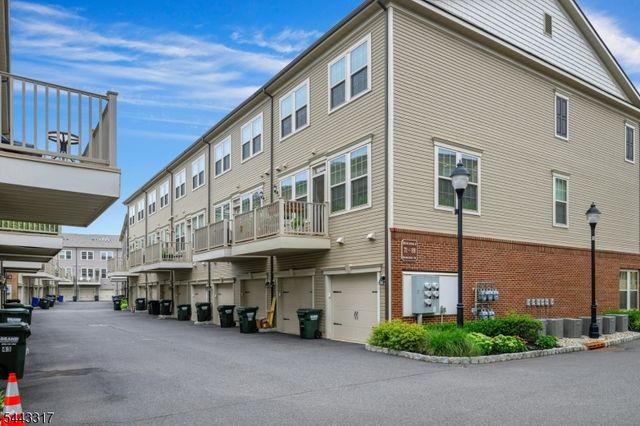 73 Robeson St, Somerville Boro, NJ 08876