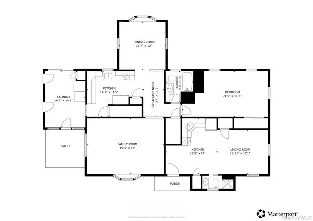 9 Barnes Road, Manorville, NY 11949