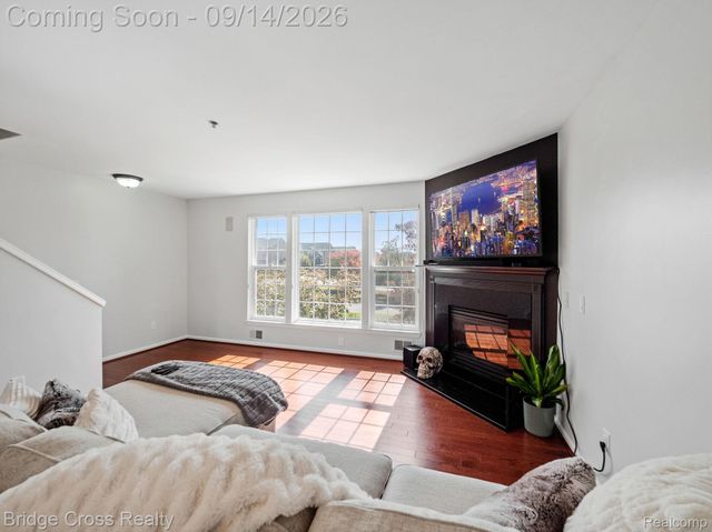 20308 Boardwalk Boulevard, Southfield, MI 48075