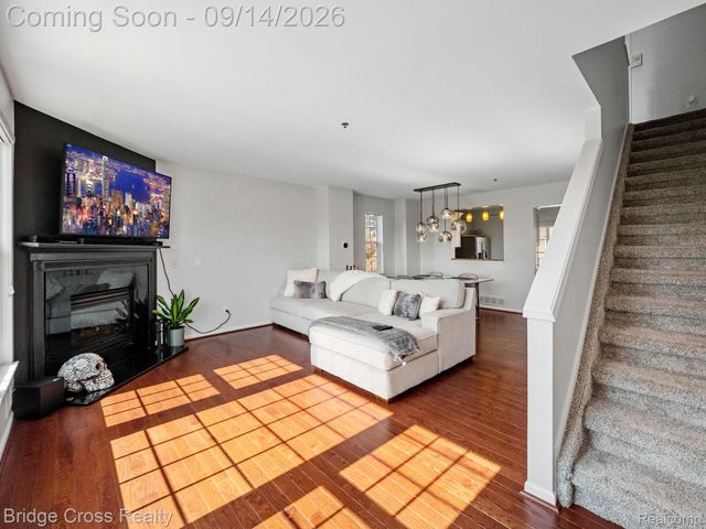 20308 Boardwalk Boulevard, Southfield, MI 48075
