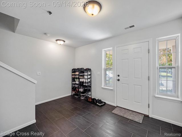 20308 Boardwalk Boulevard, Southfield, MI 48075