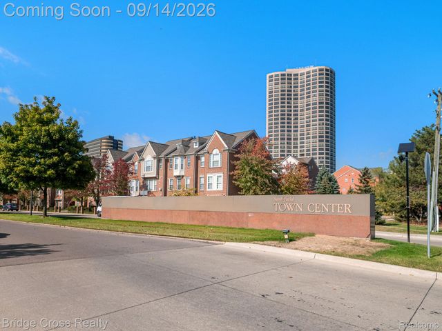 20308 Boardwalk Boulevard, Southfield, MI 48075