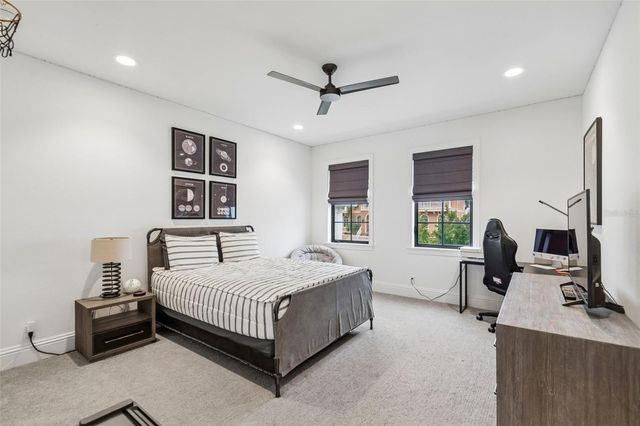 5811 MARINER STREET, Tampa, FL 33609