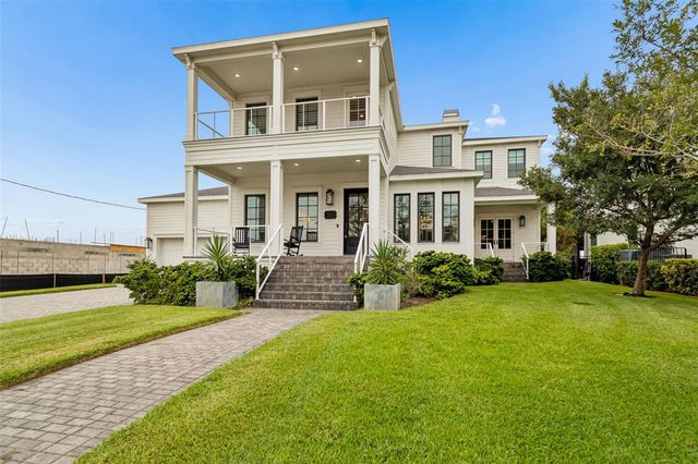 5811 MARINER STREET, Tampa, FL 33609