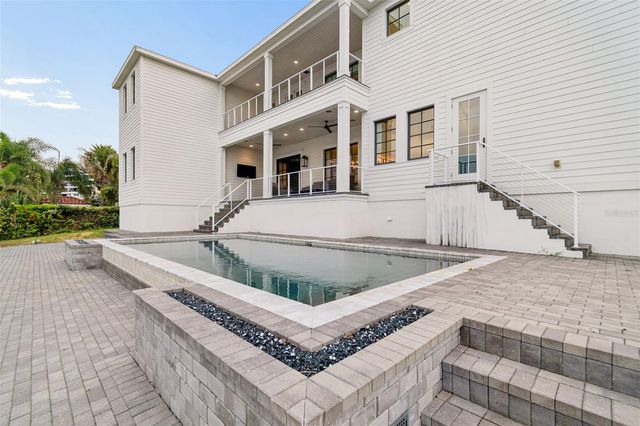 5811 MARINER STREET, Tampa, FL 33609