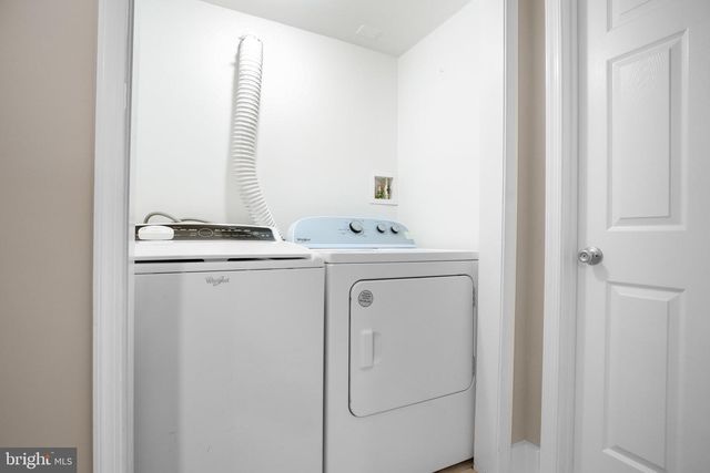 1213 STAFFORD AVE, Fredericksburg, VA 22401