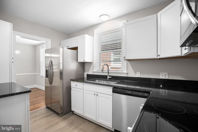 1213 STAFFORD AVE, Fredericksburg, VA 22401