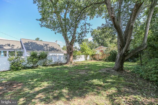 1213 STAFFORD AVE, Fredericksburg, VA 22401