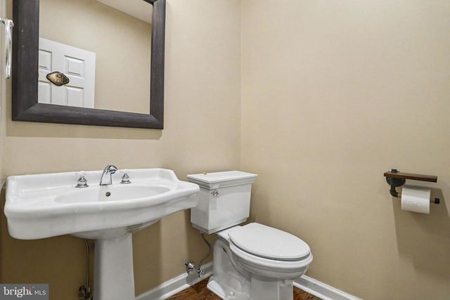661 HUNTERS LN, Lewisberry, PA 17339