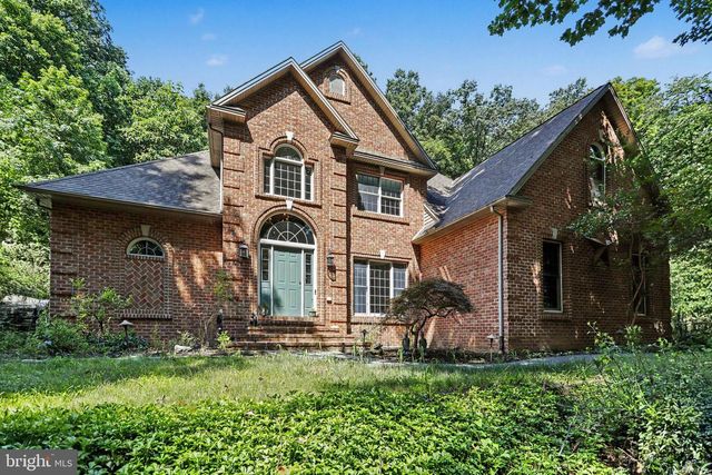 661 HUNTERS LN, Lewisberry, PA 17339