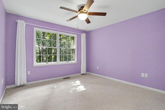 661 HUNTERS LN, Lewisberry, PA 17339