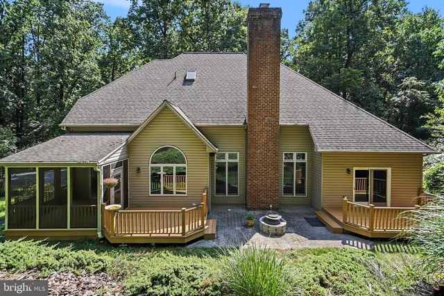 661 HUNTERS LN, Lewisberry, PA 17339