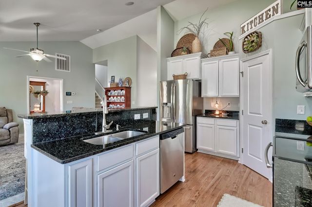 132 Castlefield Drive, Lexington, SC 29073
