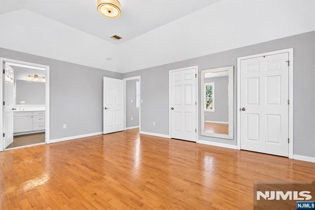 347 4th Street A, Palisades Park, NJ 07650