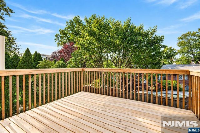 347 4th Street A, Palisades Park, NJ 07650