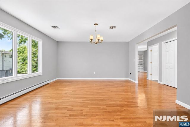 347 4th Street A, Palisades Park, NJ 07650