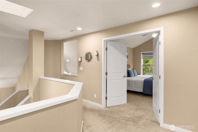 25444 SE 42nd Place, Issaquah, WA 98029