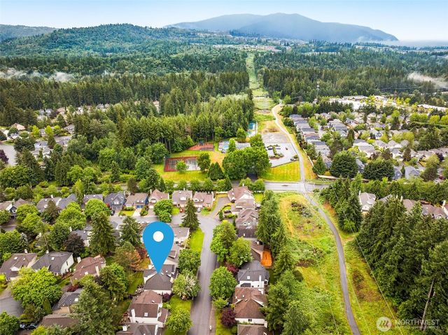 25444 SE 42nd Place, Issaquah, WA 98029