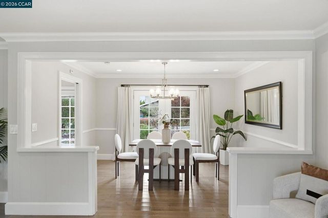 56 56 Bates Blvd, Orinda, CA 94563