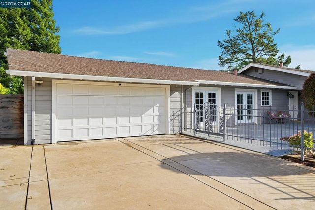 56 56 Bates Blvd, Orinda, CA 94563