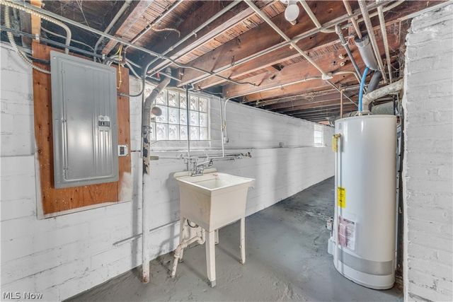 1401 E 219th Street, Euclid, OH 44117