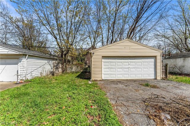 1401 E 219th Street, Euclid, OH 44117