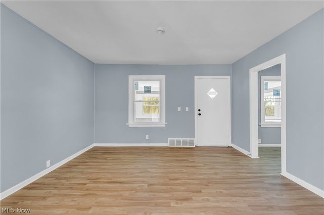 1401 E 219th Street, Euclid, OH 44117