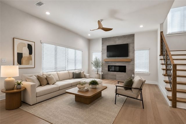 1442 NW Bella Vista Road, Bentonville, AR 72712