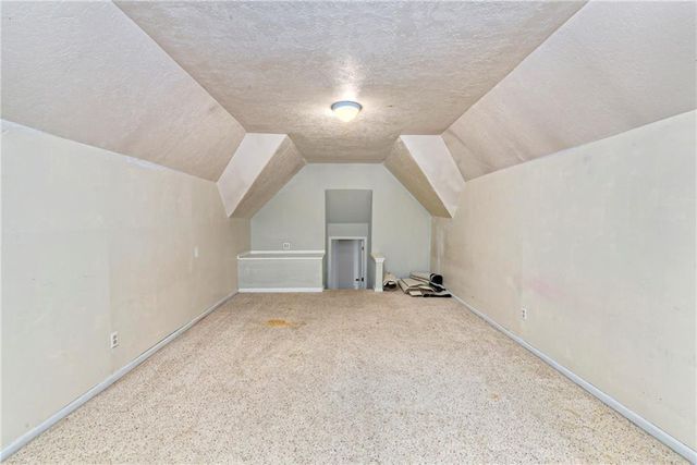 10119 EARNSHAW Street, Lenexa, KS 66215