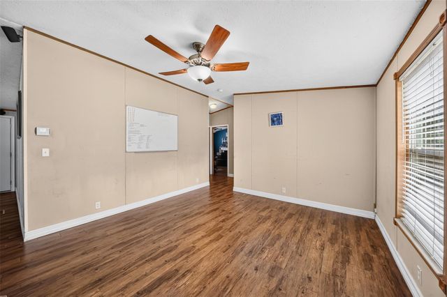 2581 Mann Road, Conroe, TX 77303