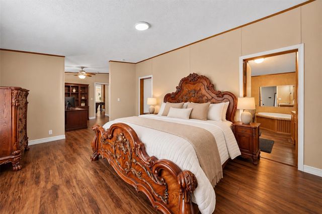 2581 Mann Road, Conroe, TX 77303