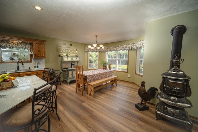 444 Rural Route 3 O-527, Ava, MO 65608