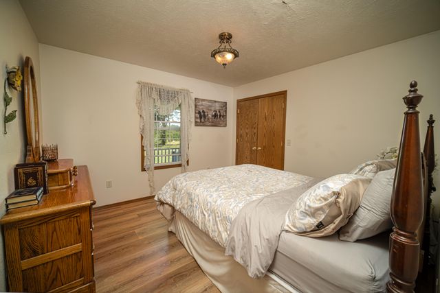 444 Rural Route 3 O-527, Ava, MO 65608