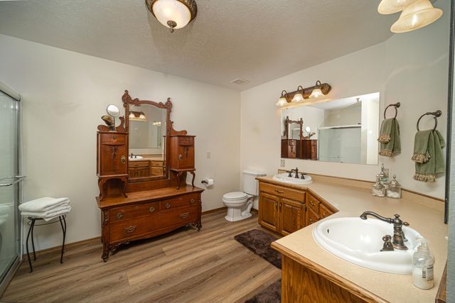 444 Rural Route 3 O-527, Ava, MO 65608