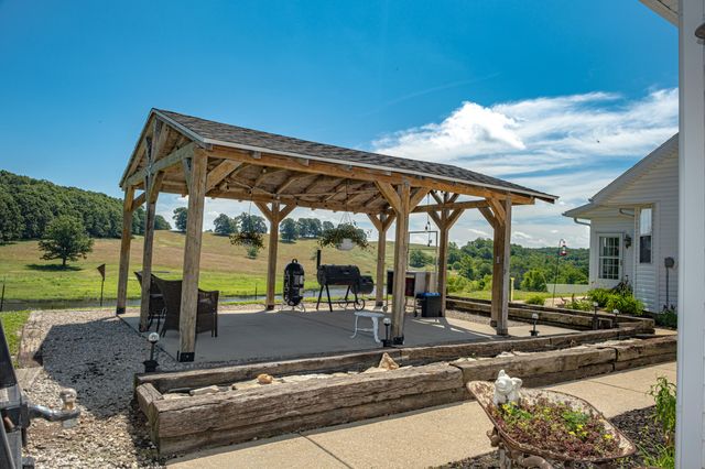 444 Rural Route 3 O-527, Ava, MO 65608