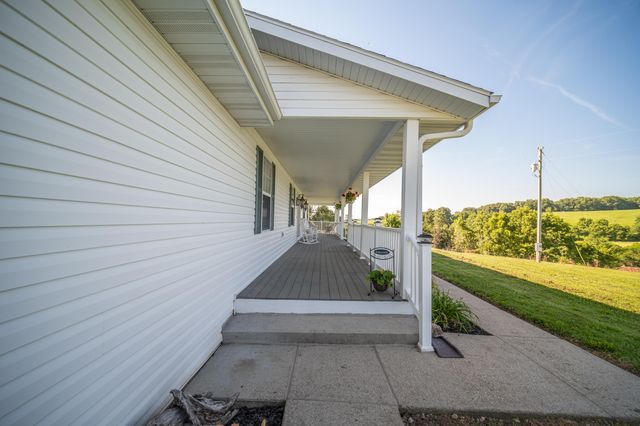 444 Rural Route 3 O-527, Ava, MO 65608