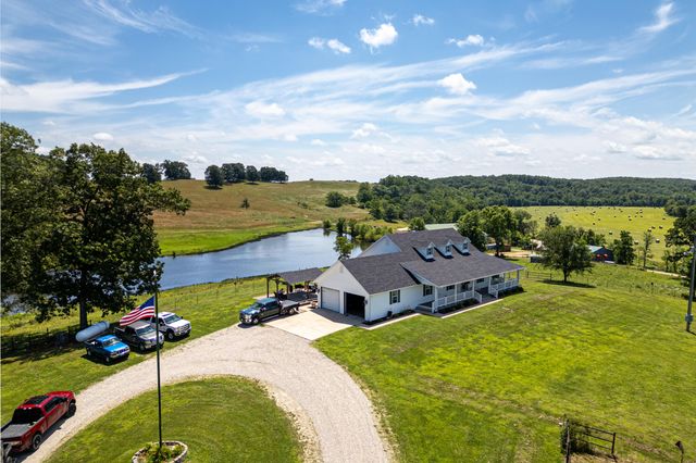 444 Rural Route 3 O-527, Ava, MO 65608