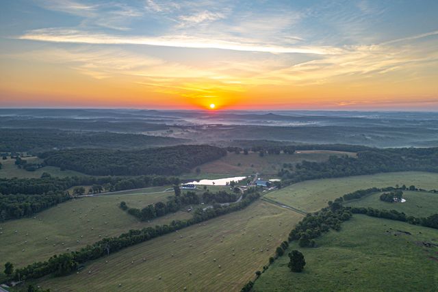 444 Rural Route 3 O-527, Ava, MO 65608