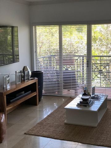 101 Sidonia Ave 301, Coral Gables, FL 33134