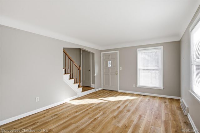 1221 E 4th Street, Royal Oak, MI 48067