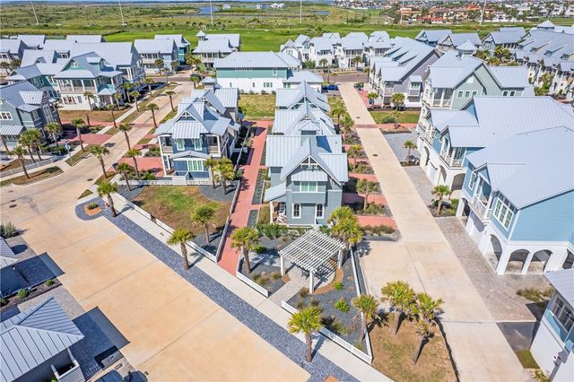 133 Sabal Lane, Port Aransas, TX 78373