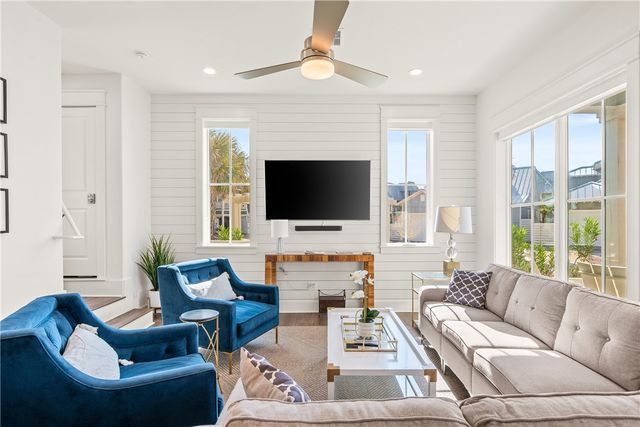 133 Sabal Lane, Port Aransas, TX 78373