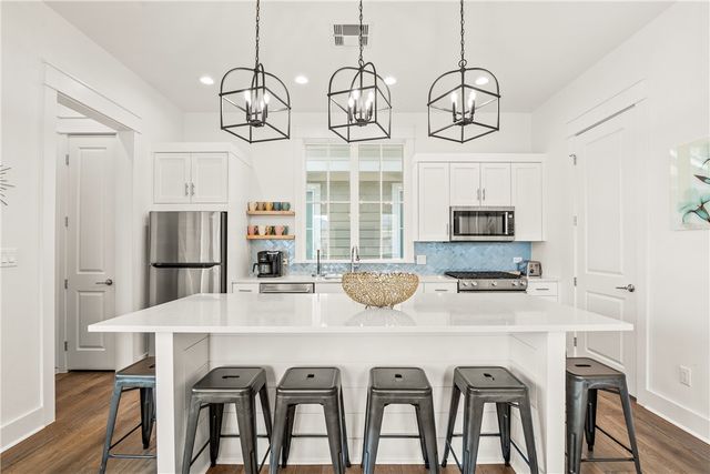 133 Sabal Lane, Port Aransas, TX 78373