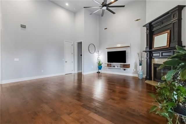 2802 Rainier Road, Rogers, AR 72758