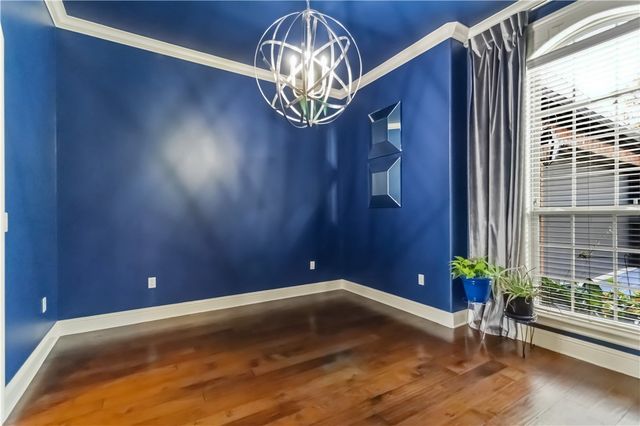 2802 Rainier Road, Rogers, AR 72758