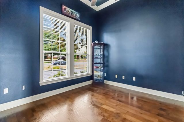 2802 Rainier Road, Rogers, AR 72758