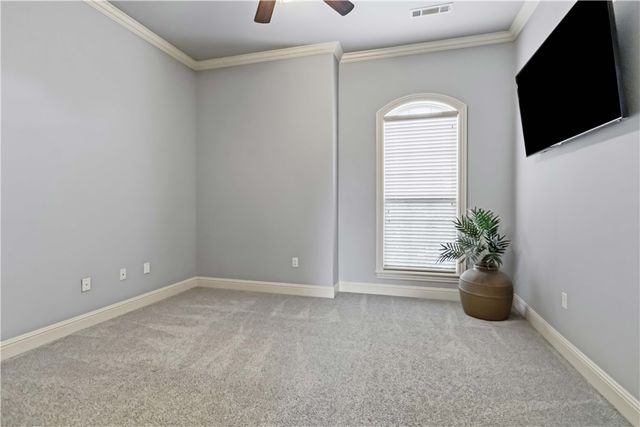 2802 Rainier Road, Rogers, AR 72758