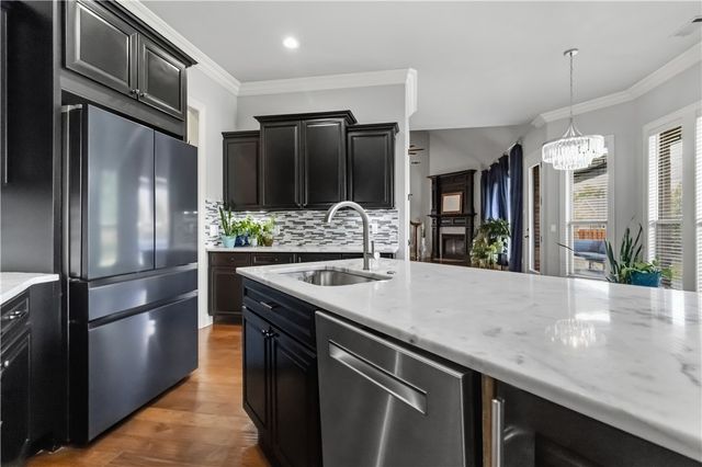 2802 Rainier Road, Rogers, AR 72758