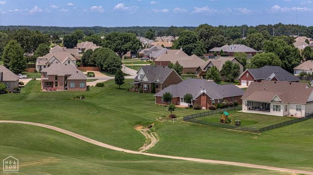 4205 Sage Meadows Boulevard, Jonesboro, AR 72405